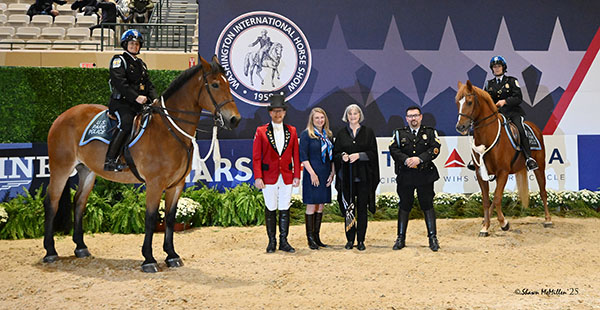 United States Park Police Horse Mounted Unit Receives the 2025 WIHS Honor and Service Award